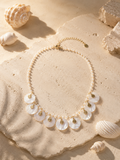 Collier en nacre et acier inoxydable