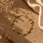 Bracelet strass fleurs et feuilles – Éclat floral