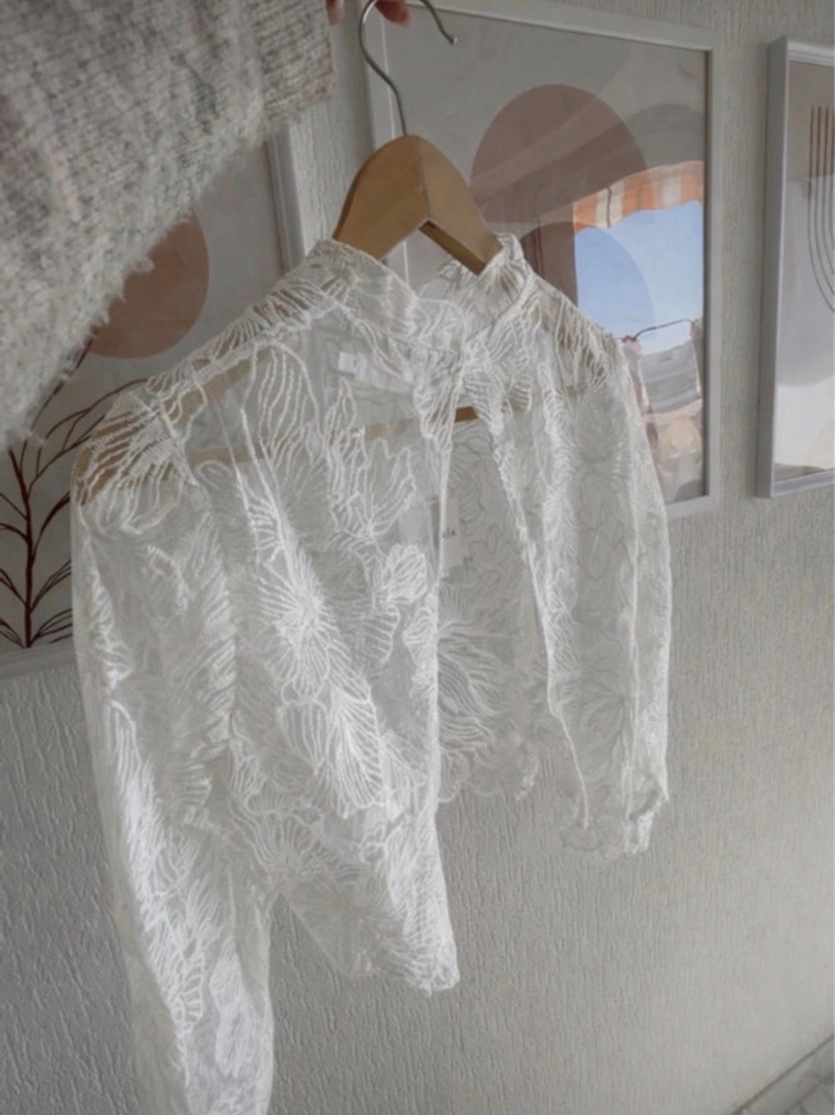 Blouse en tulles brodés